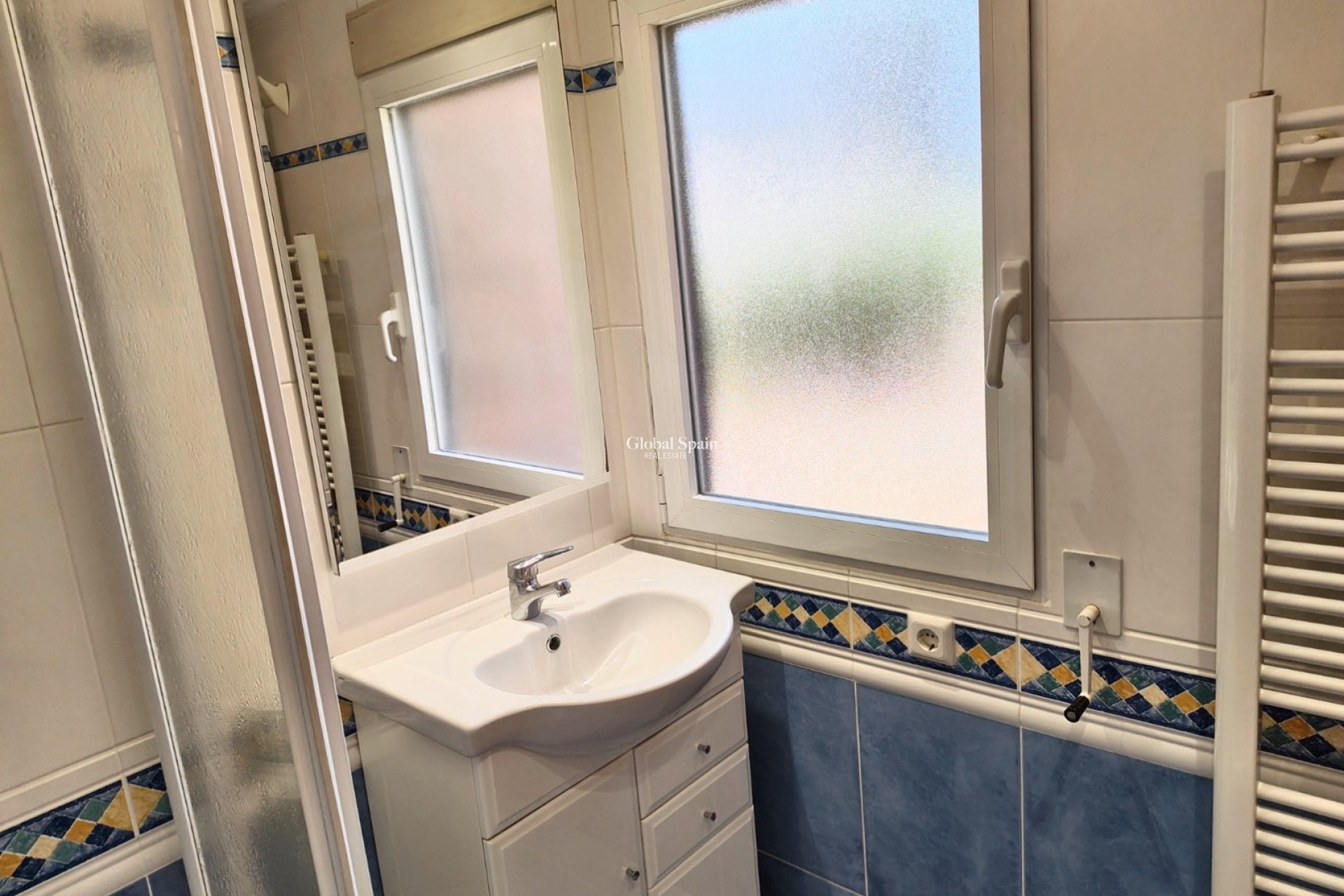 Venta - APARTAMENTO -
BENIDORM - Zona de Poniente
