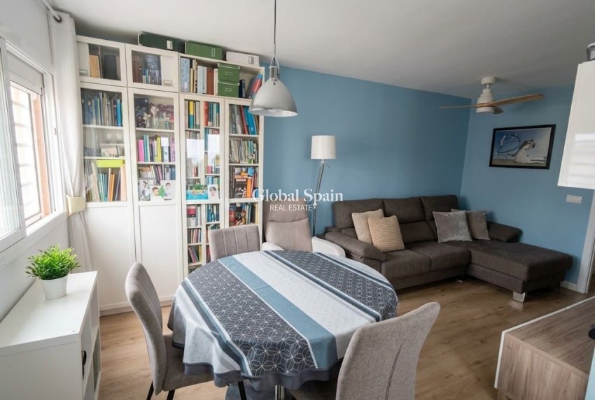 Venta - APARTAMENTO -
BENIDORM - Zona de Poniente