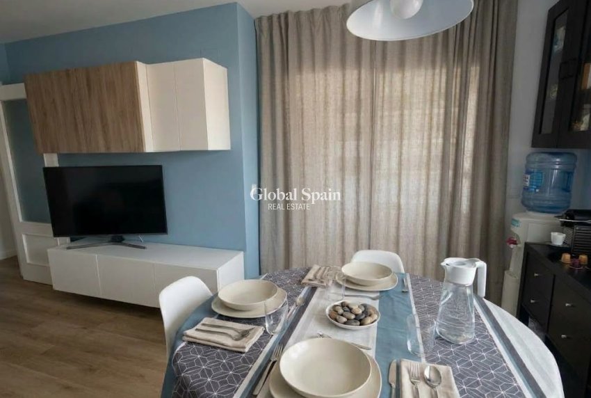 Venta - APARTAMENTO -
BENIDORM - Zona de Poniente
