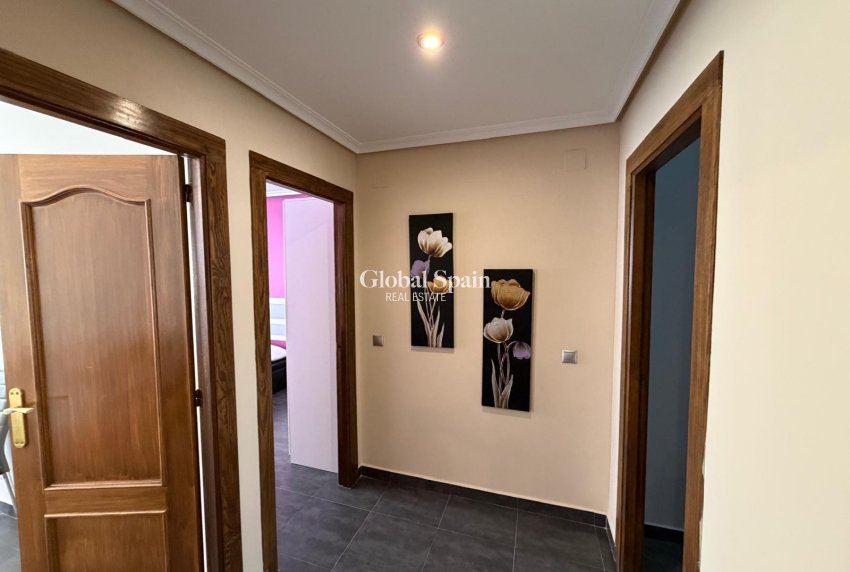 Venta - APARTAMENTO -
BENIEL - Centro