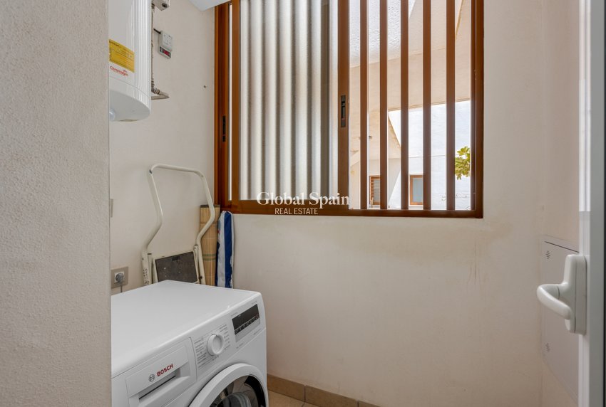 Venta - APARTAMENTO -
CABO ROIG - Costa Blanca