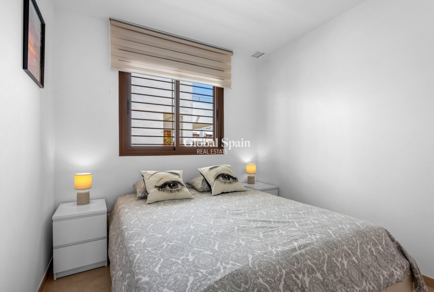Venta - APARTAMENTO -
CABO ROIG - Costa Blanca
