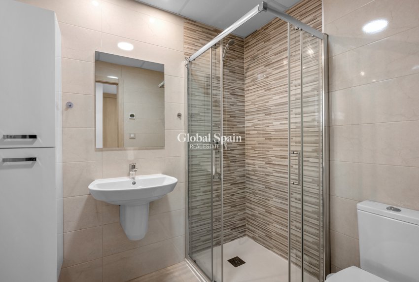 Venta - APARTAMENTO -
CABO ROIG - Costa Blanca