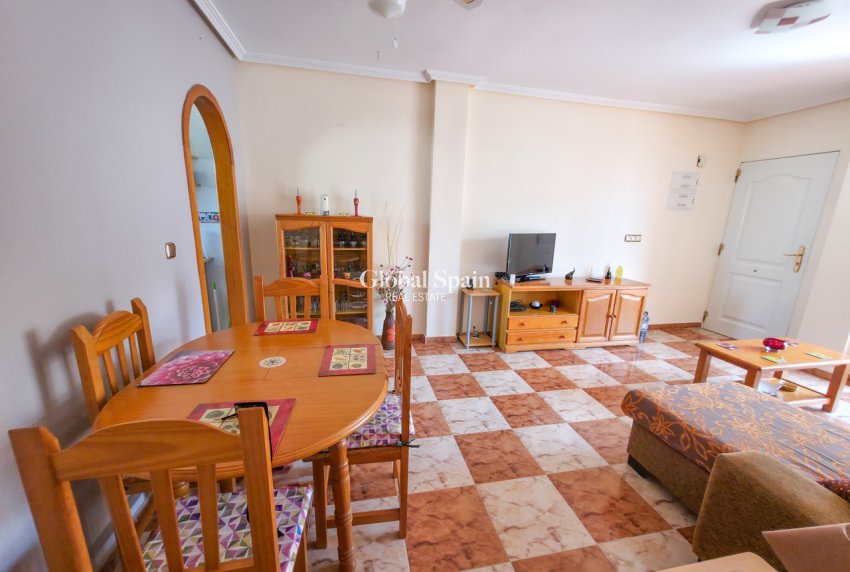 Venta - APARTAMENTO -
CABO ROIG - Costa Blanca
