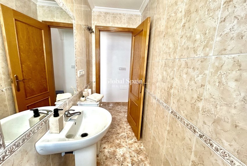 Venta - APARTAMENTO -
CABO ROIG - Costa Blanca