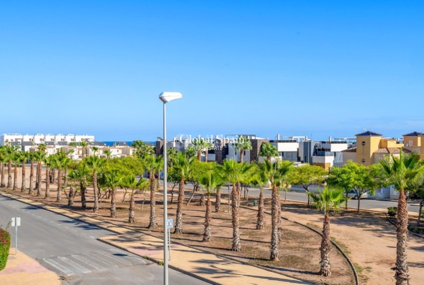 Venta - Apartamento -
Cabo Roig - Lomas de Cabo Roig