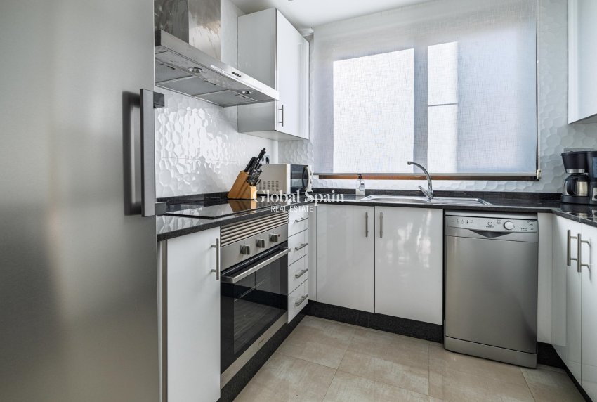 Venta - APARTAMENTO -
CABO ROIG