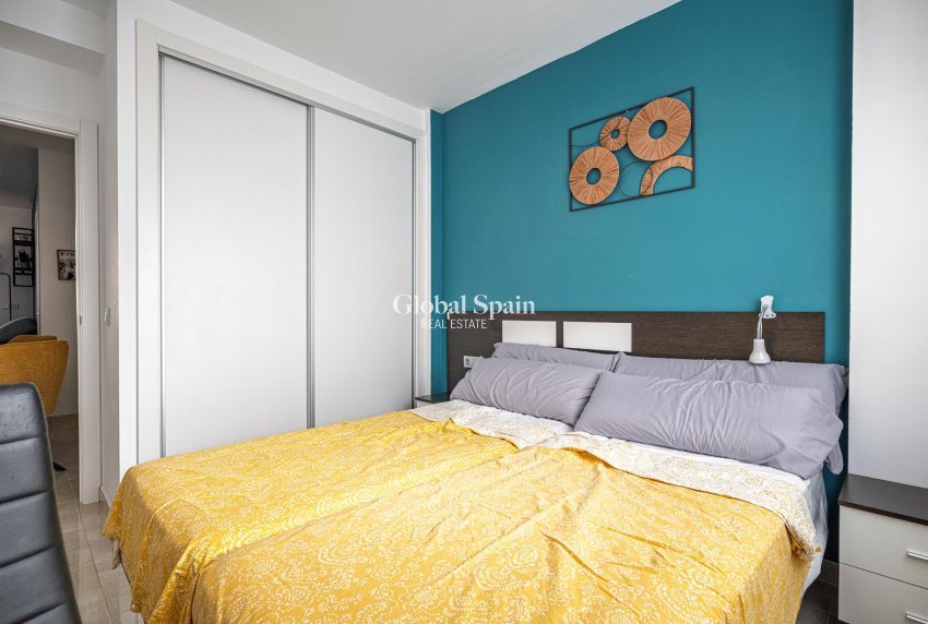 Venta - APARTAMENTO -
CABO ROIG