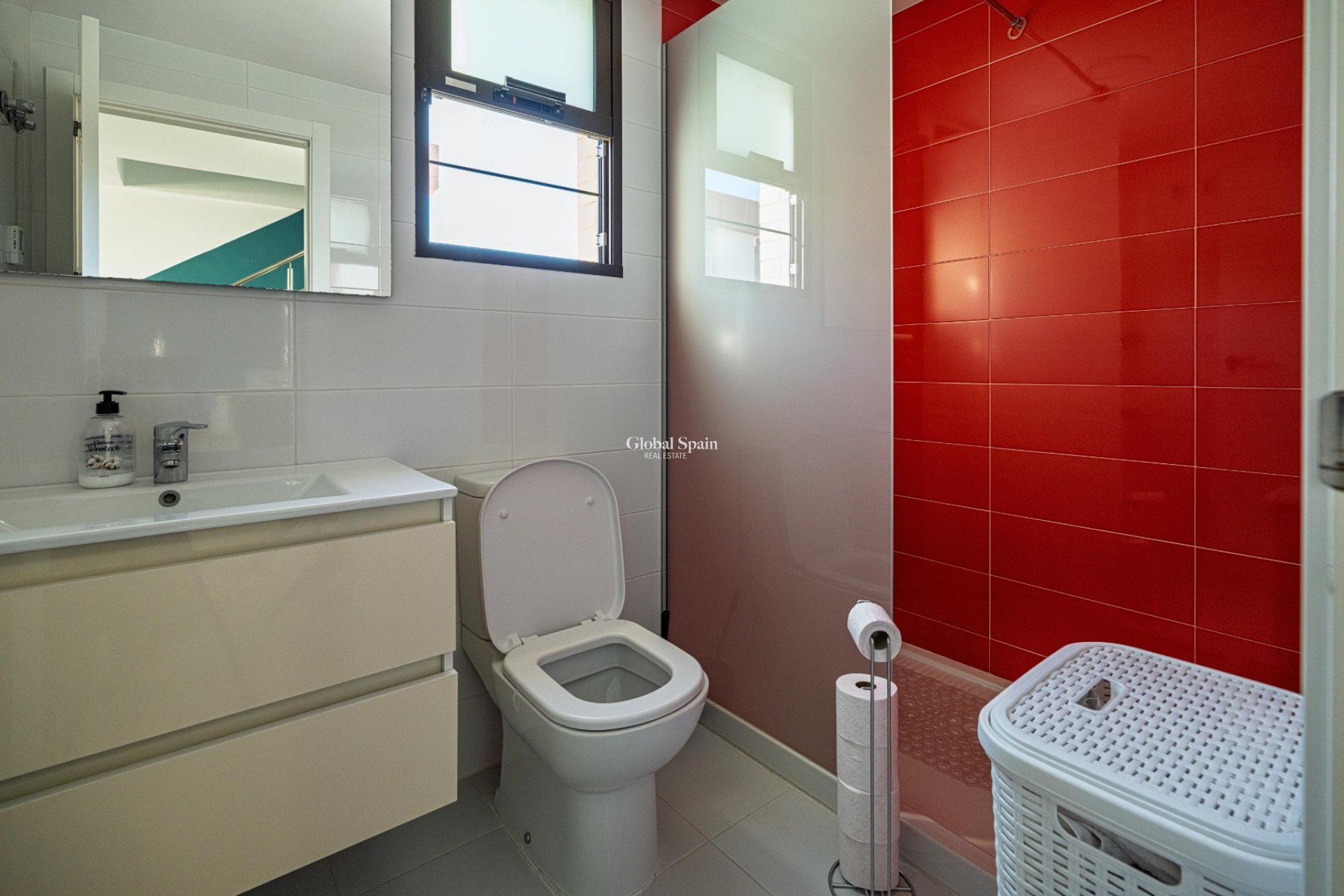 Venta - APARTAMENTO -
CABO ROIG