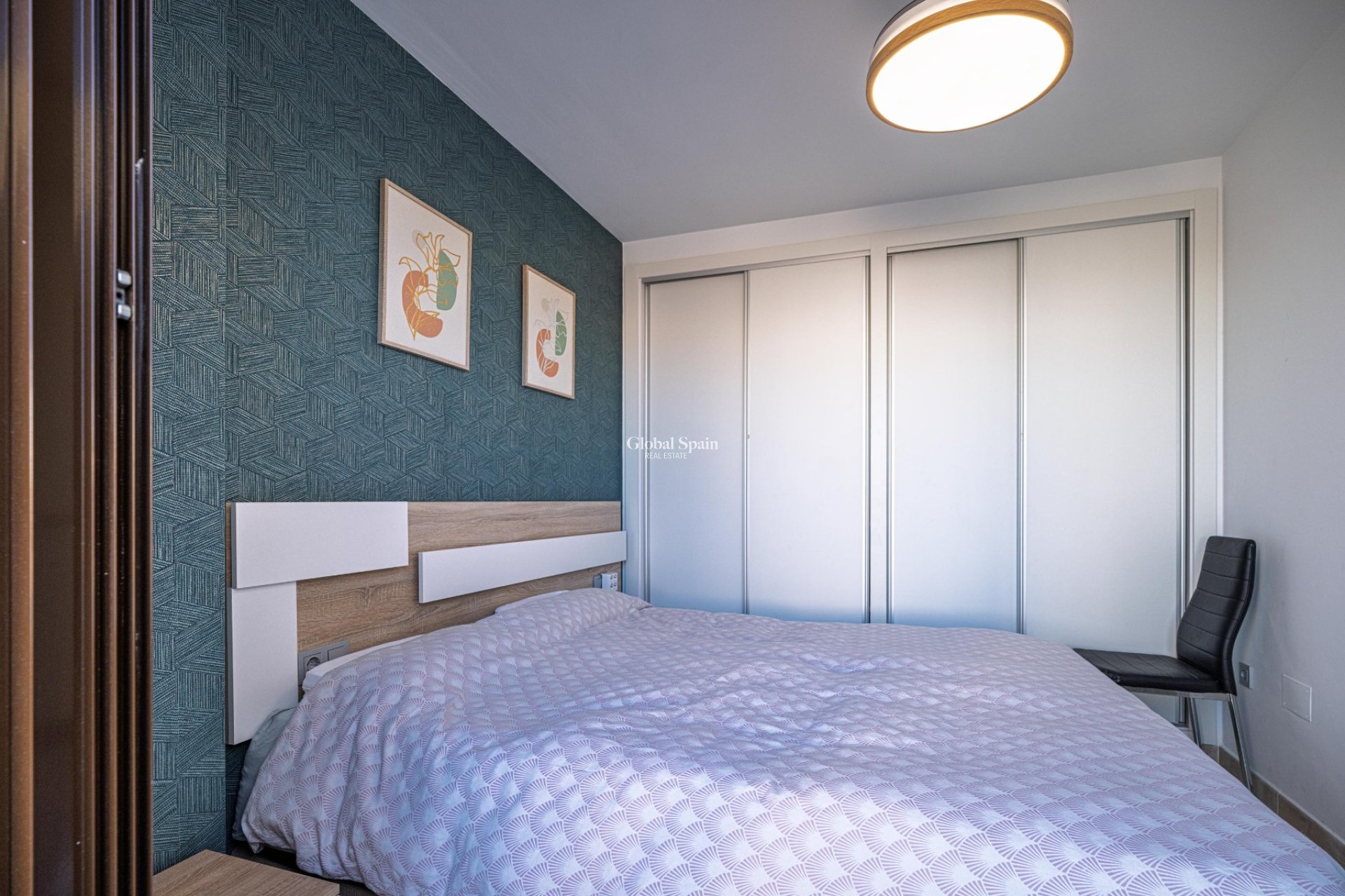 Venta - APARTAMENTO -
CABO ROIG