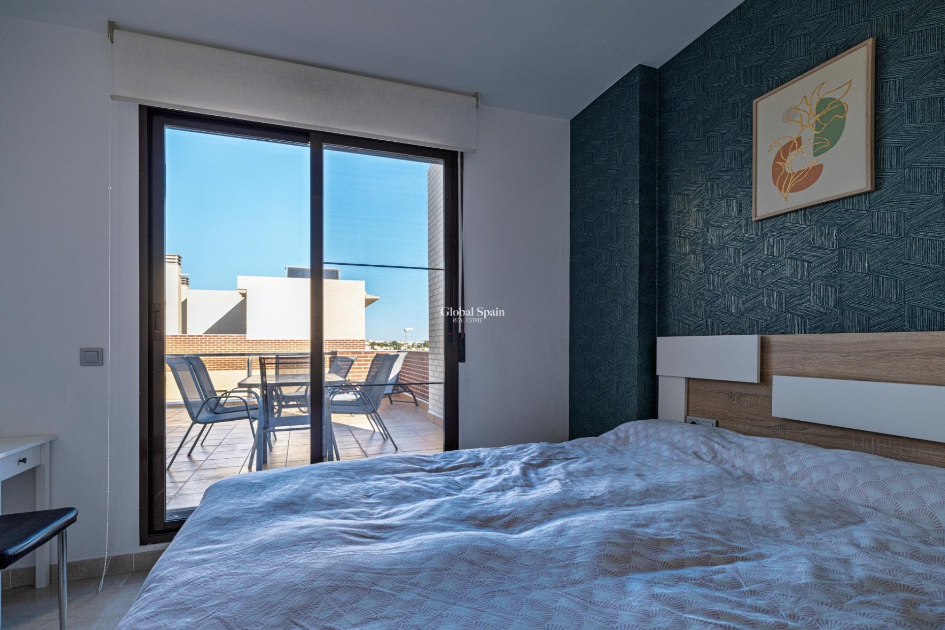 Venta - APARTAMENTO -
CABO ROIG