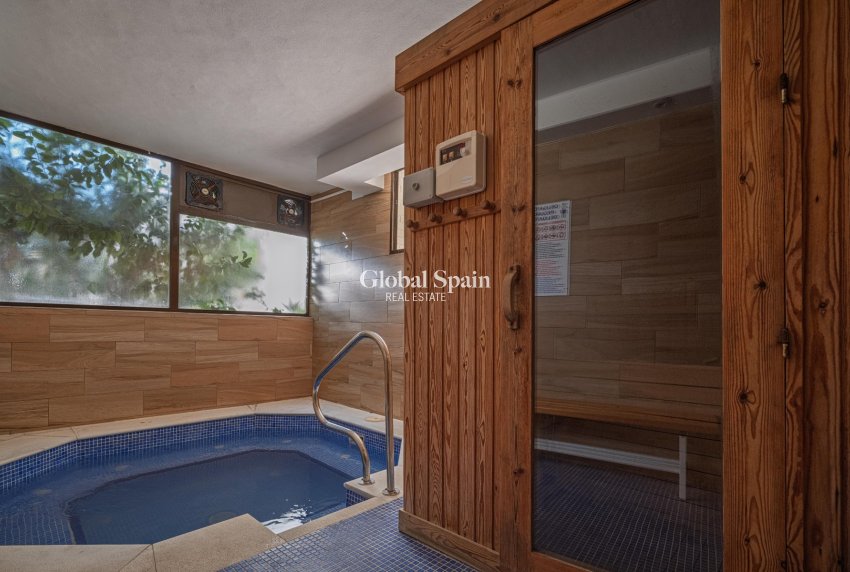 Venta - APARTAMENTO -
CABO ROIG