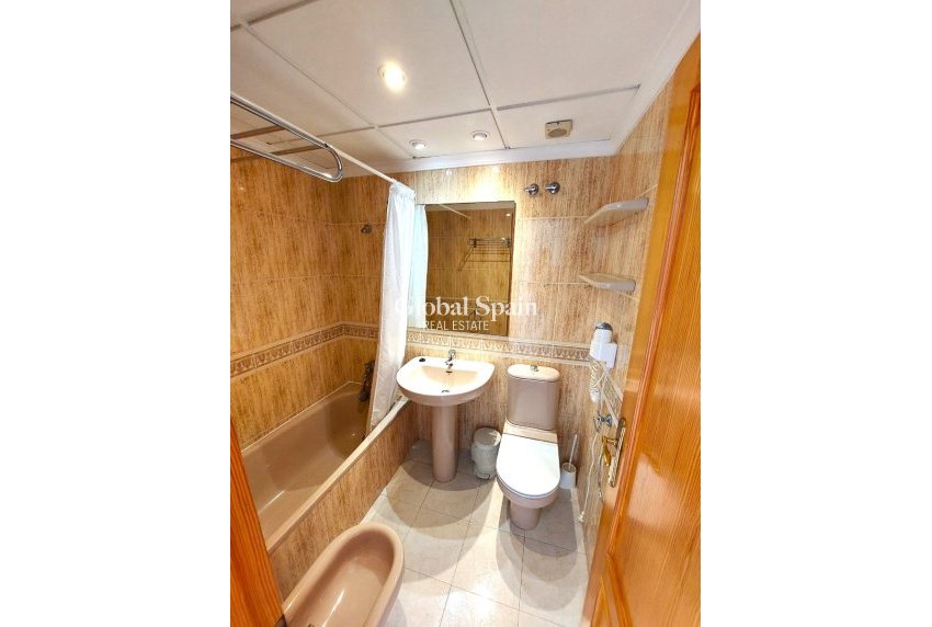 Venta - Apartamento -
Calpe - Calpe urbanizaciones