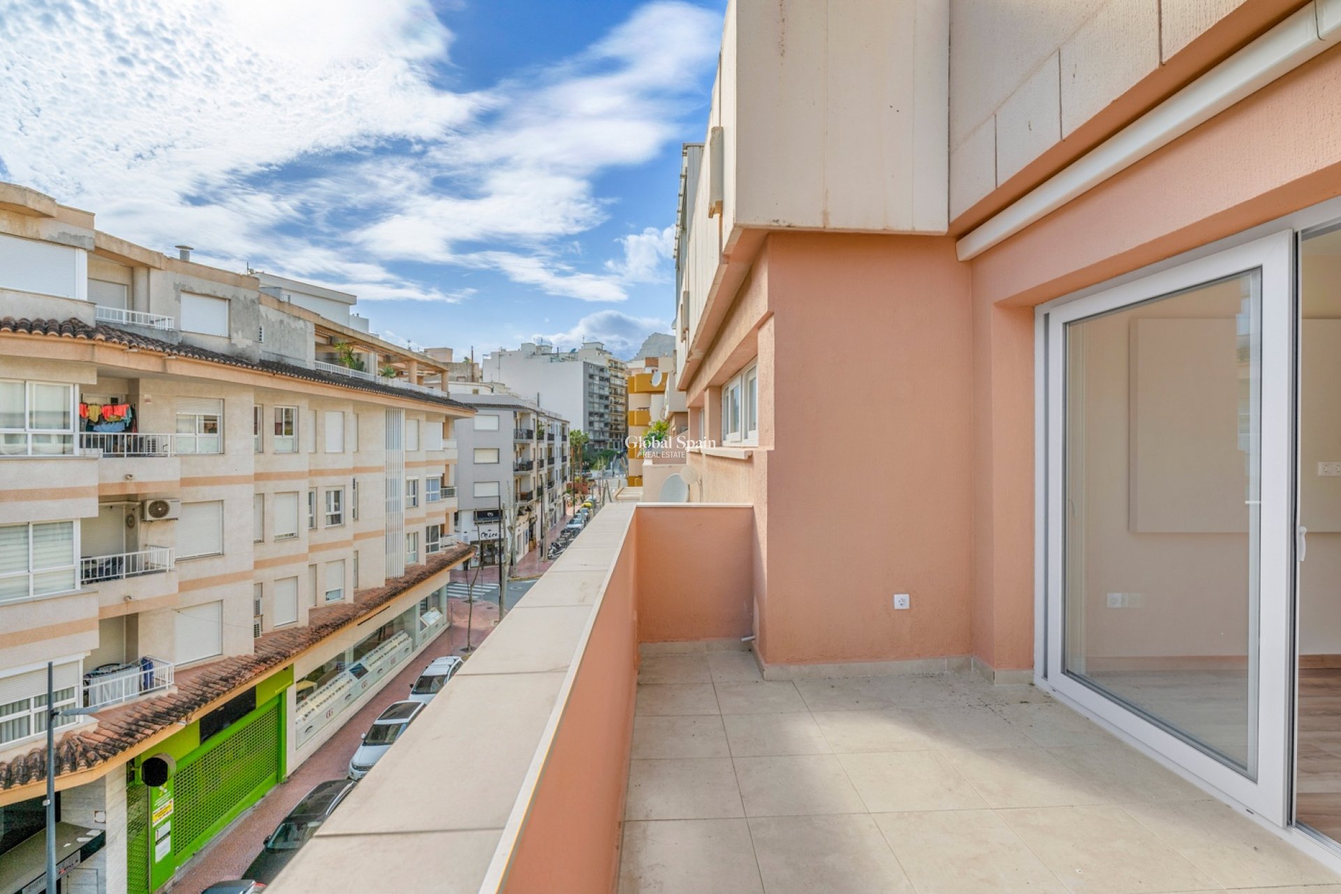 Venta - APARTAMENTO -
CALPE - Centro