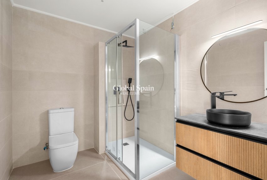 Venta - APARTAMENTO -
CALPE - Centro