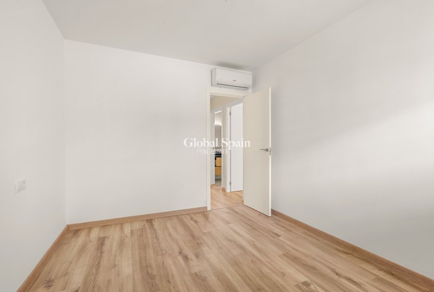 Venta - APARTAMENTO -
CALPE - Centro