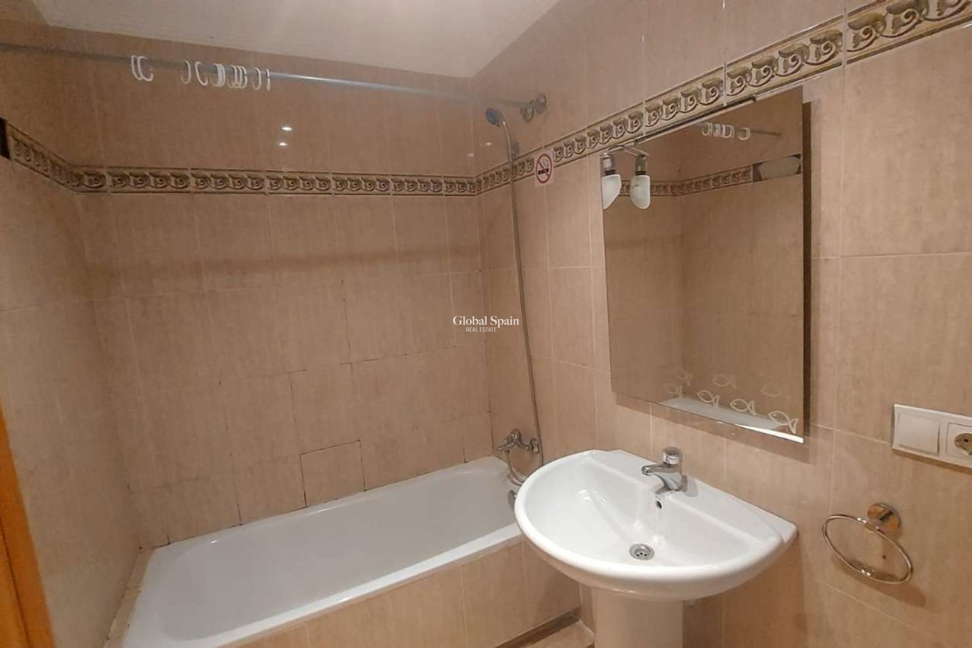 Venta - APARTAMENTO -
CALPE - Costa Blanca