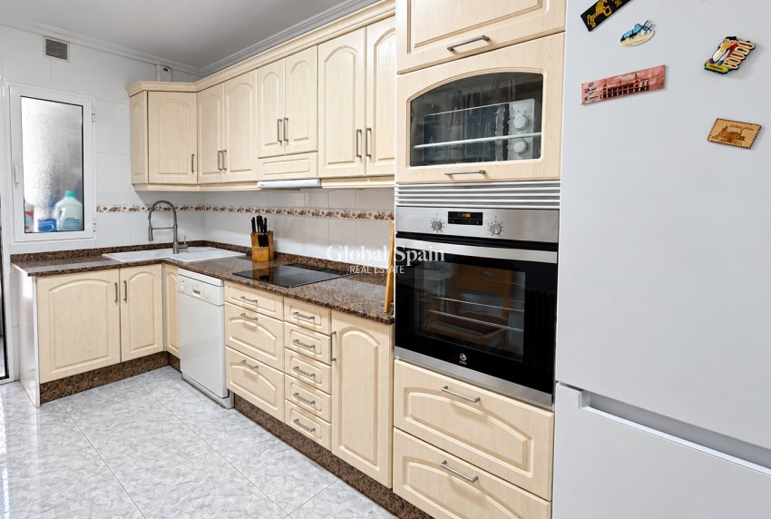 Venta - APARTAMENTO -
CALPE - Pueblo