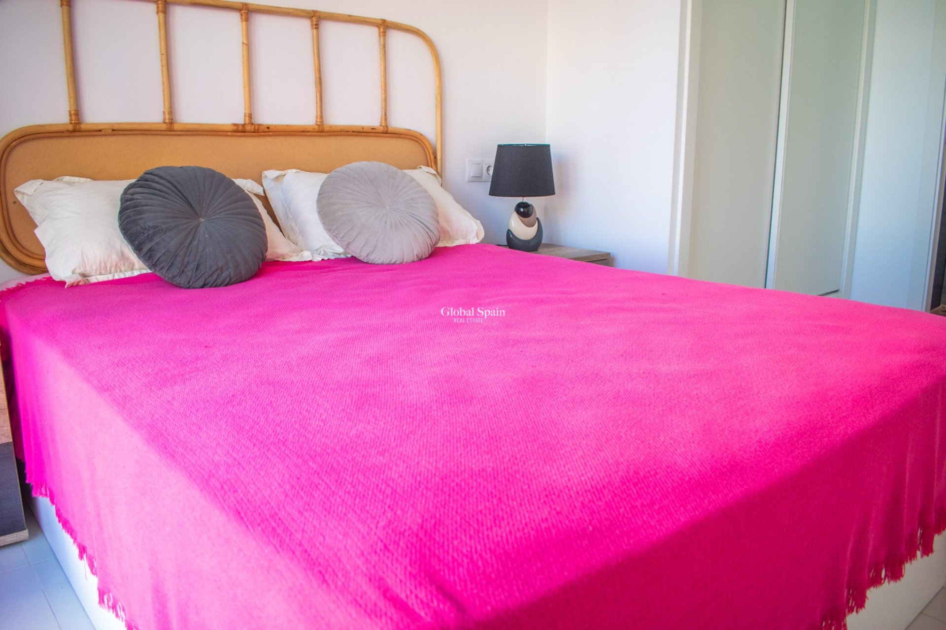 Venta - APARTAMENTO -
CALPE - Zona Levante - Playa Fossa
