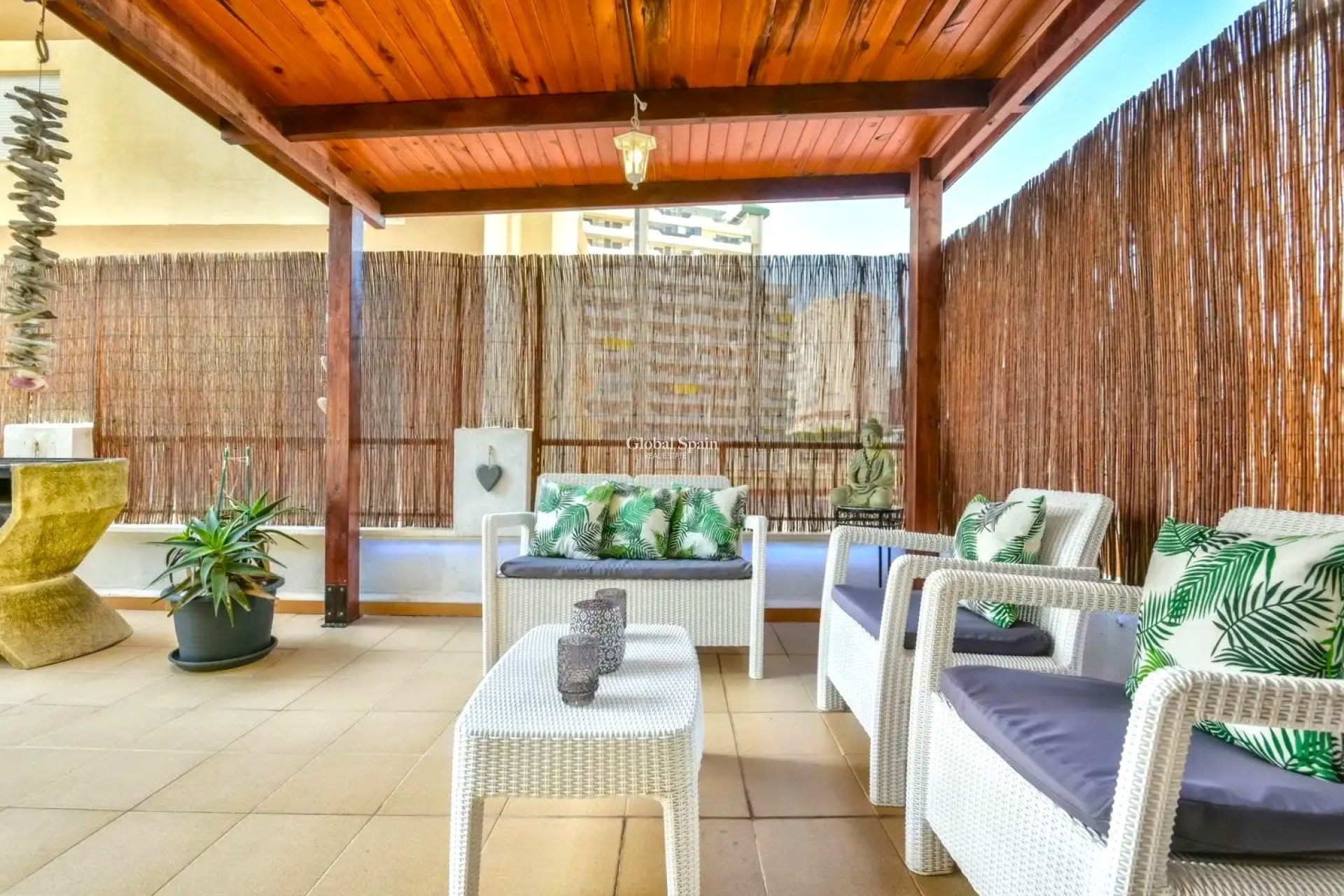 Venta - APARTAMENTO -
CALPE - Zona Levante - Playa Fossa