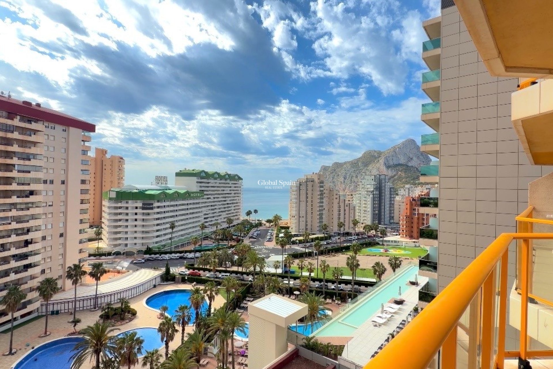 Venta - APARTAMENTO -
CALPE - Zona Levante - Playa Fossa