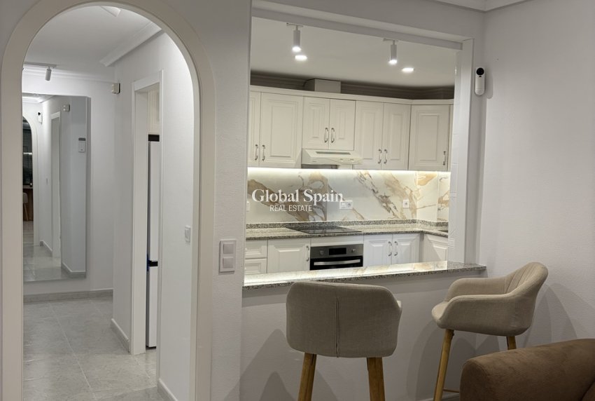 Venta - APARTAMENTO -
CAMPOAMOR - Costa Blanca