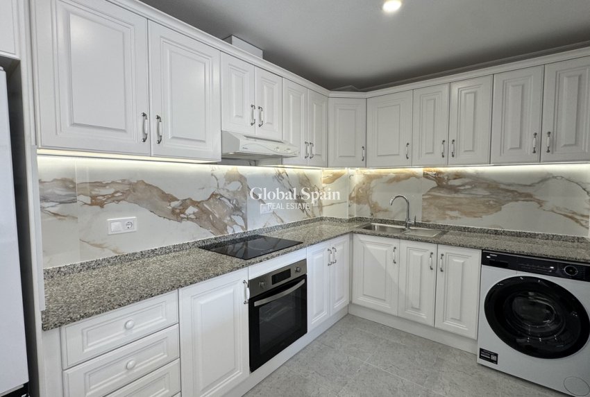 Venta - APARTAMENTO -
CAMPOAMOR - Costa Blanca