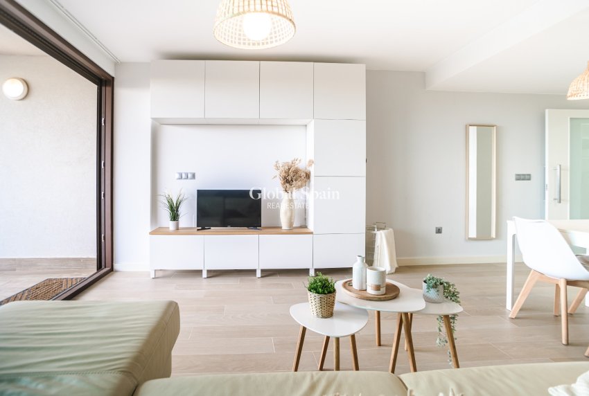 Venta - APARTAMENTO -
CARTAGENA - Mar de Cristal