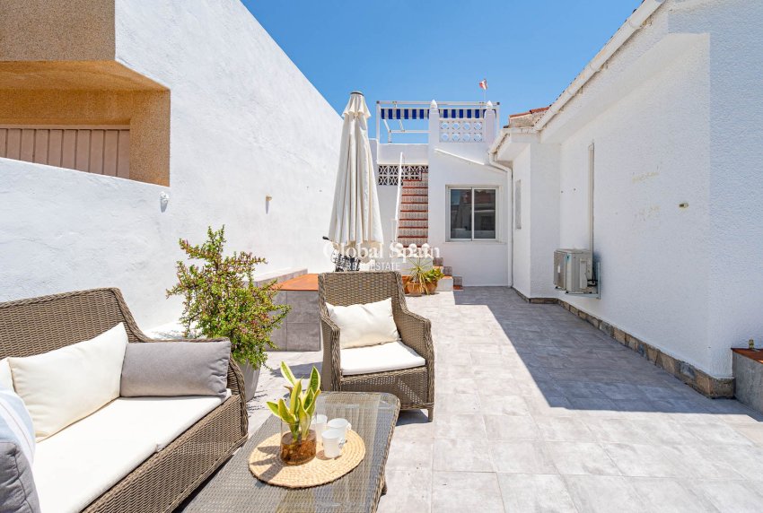 Venta - APARTAMENTO -
CIUDAD QUESADA - Cuidad Quesada
