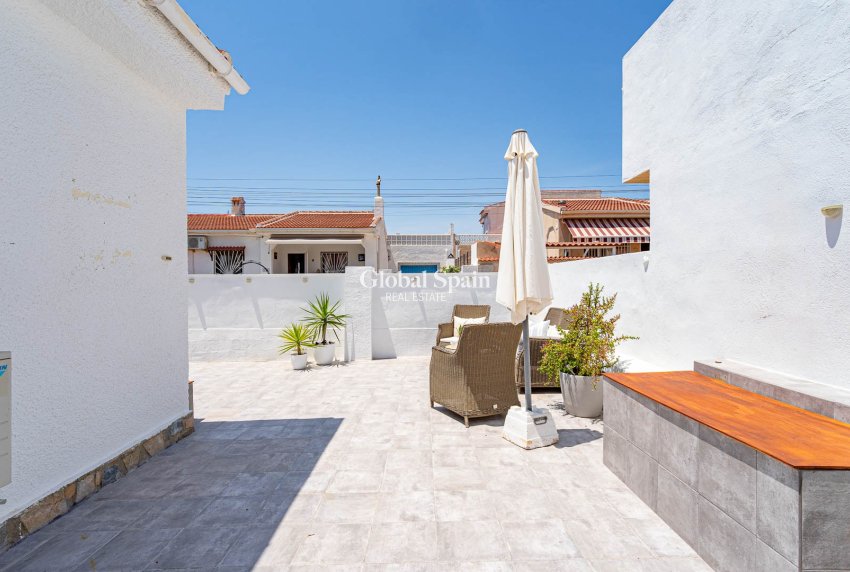 Venta - APARTAMENTO -
CIUDAD QUESADA - Cuidad Quesada