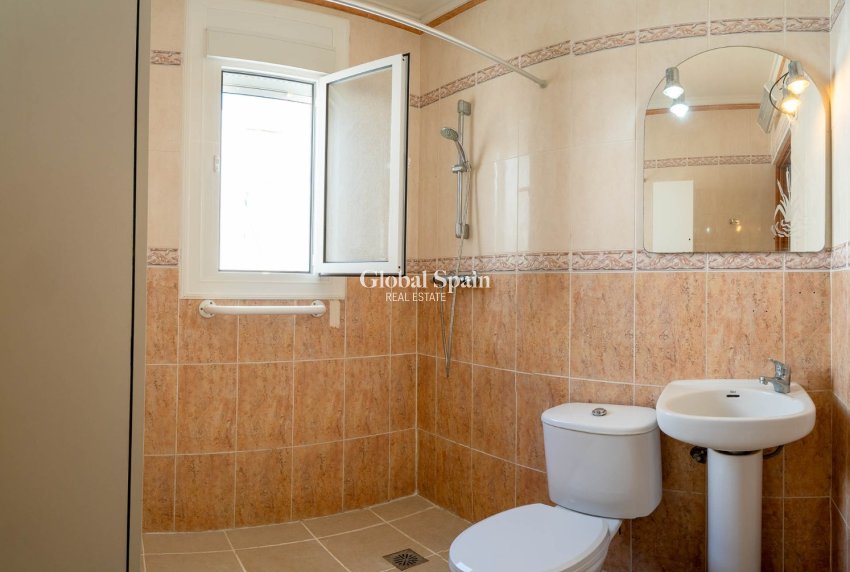 Venta - APARTAMENTO -
CIUDAD QUESADA - Cuidad Quesada