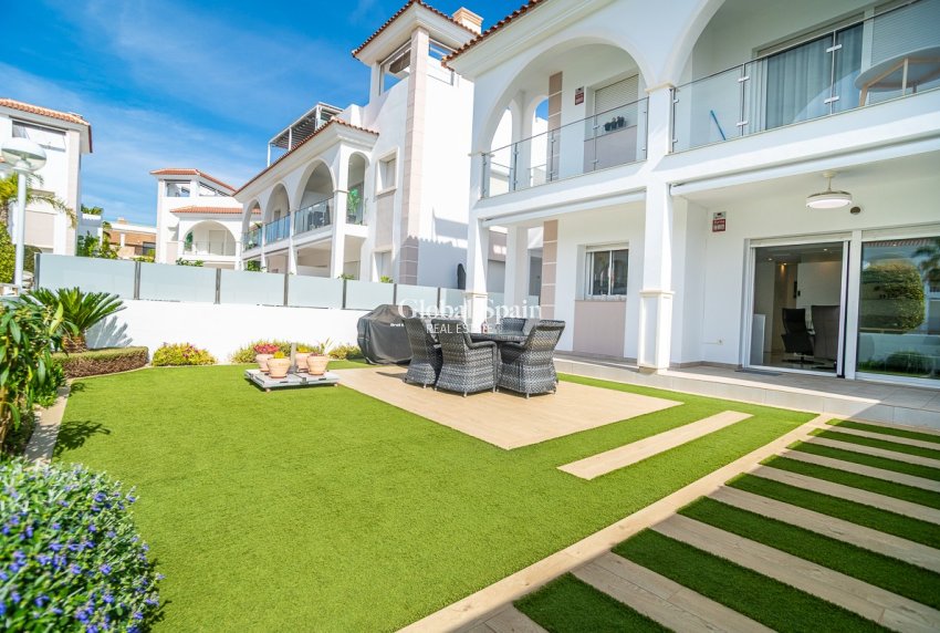 Venta - APARTAMENTO -
CIUDAD QUESADA