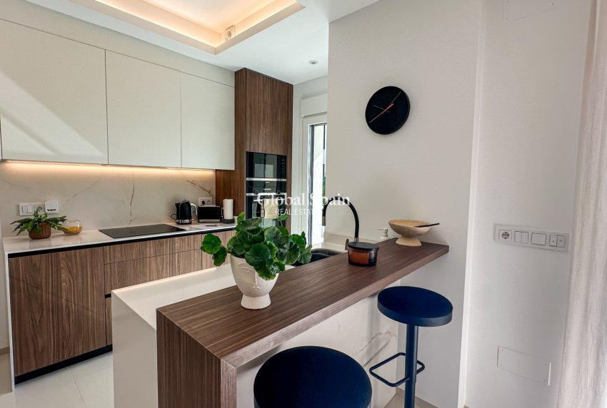 Venta - APARTAMENTO -
CIUDAD QUESADA