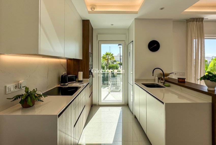 Venta - APARTAMENTO -
CIUDAD QUESADA