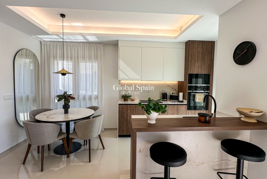 Venta - APARTAMENTO -
CIUDAD QUESADA