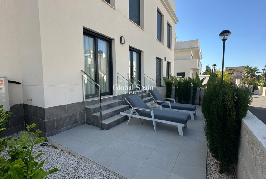 Venta - APARTAMENTO -
CIUDAD QUESADA