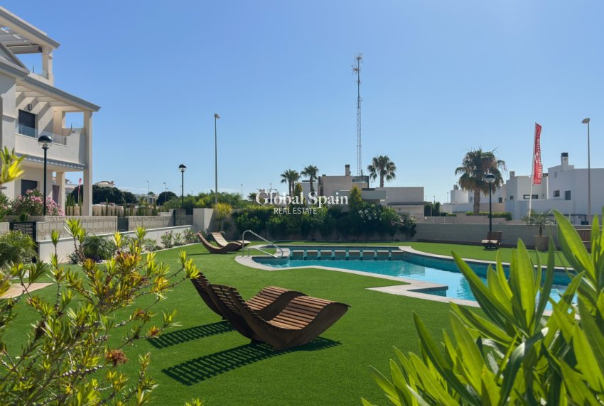 Venta - APARTAMENTO -
CIUDAD QUESADA