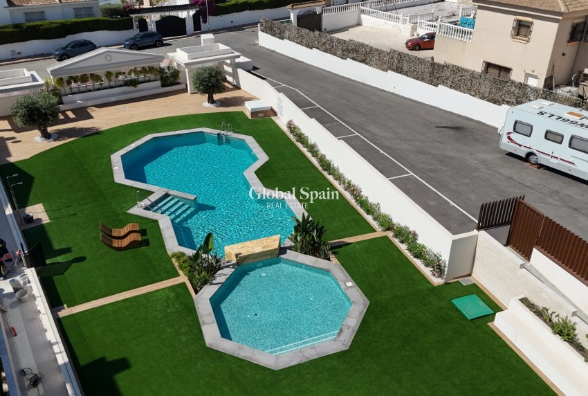 Venta - APARTAMENTO -
CIUDAD QUESADA