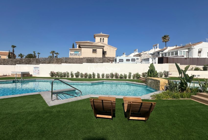 Venta - APARTAMENTO -
CIUDAD QUESADA