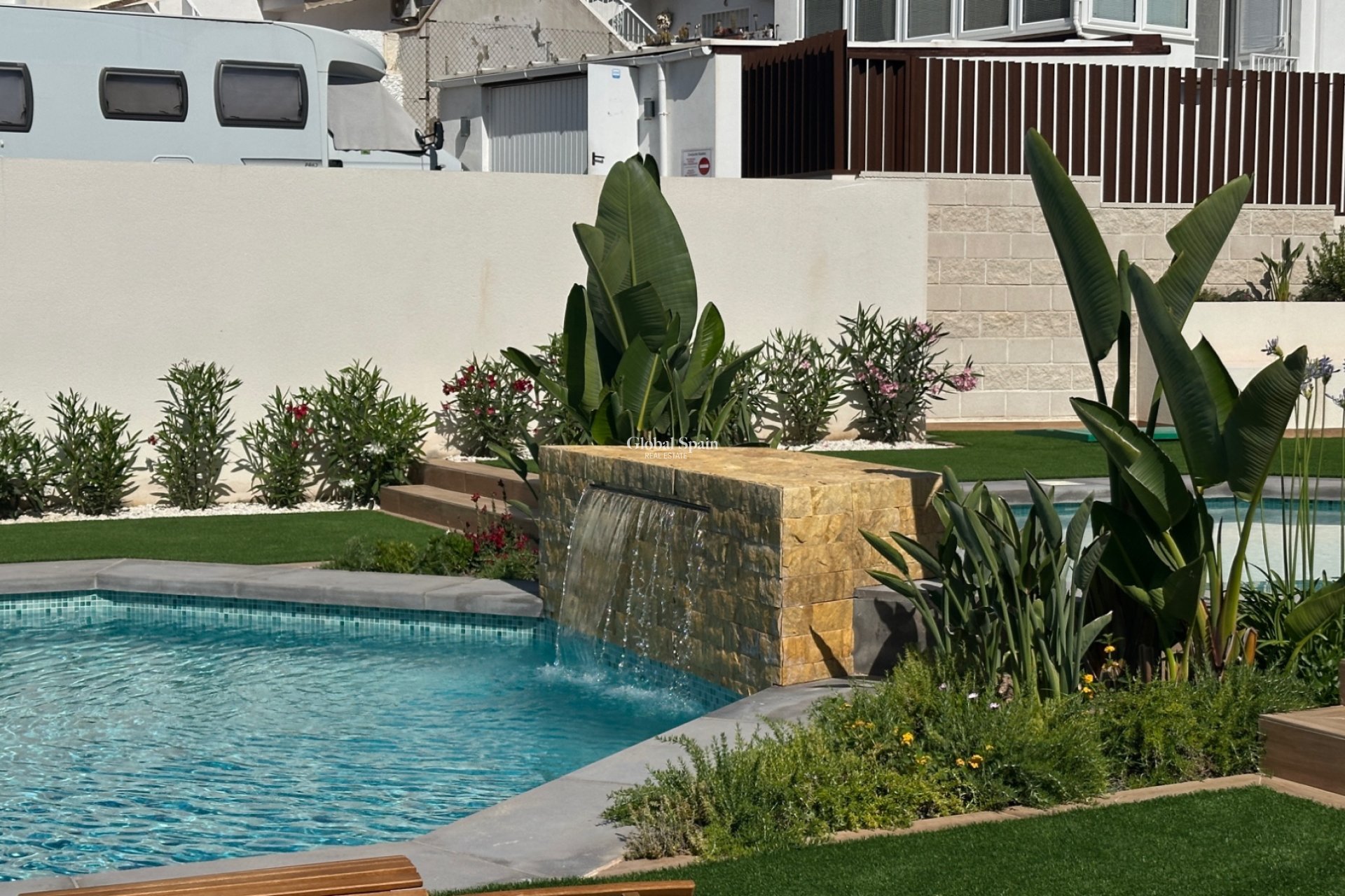 Venta - APARTAMENTO -
CIUDAD QUESADA