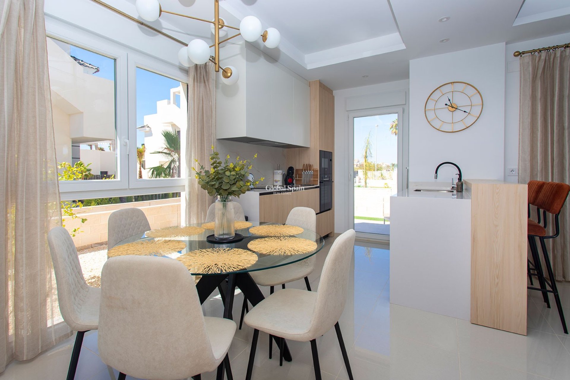 Venta - Apartamento -
CIUDAD QUESADA