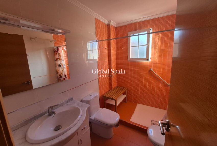 Venta - APARTAMENTO -
CREVILLENTE - Inland