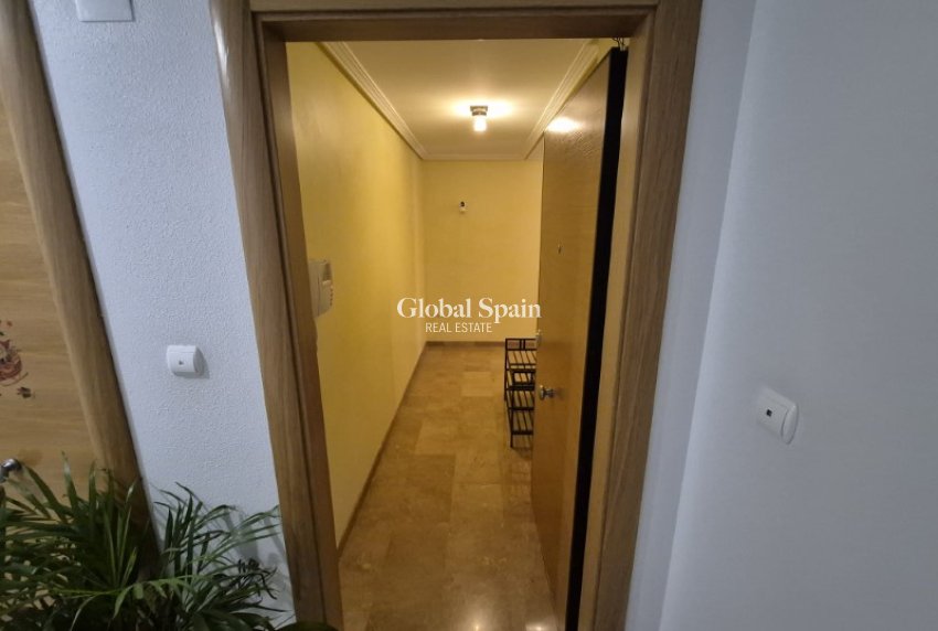 Venta - APARTAMENTO -
CREVILLENTE - Inland