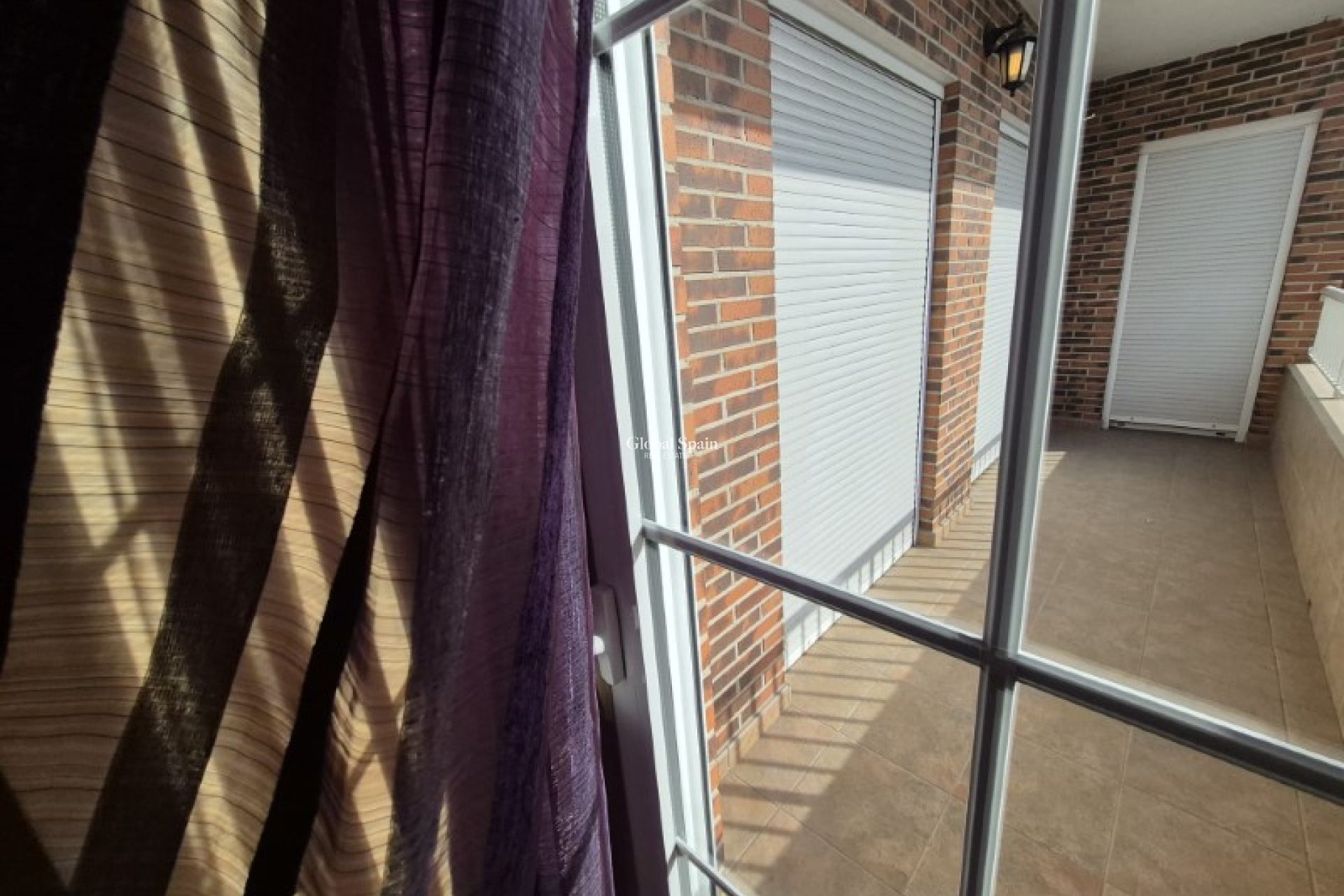 Venta - APARTAMENTO -
CREVILLENTE - Inland