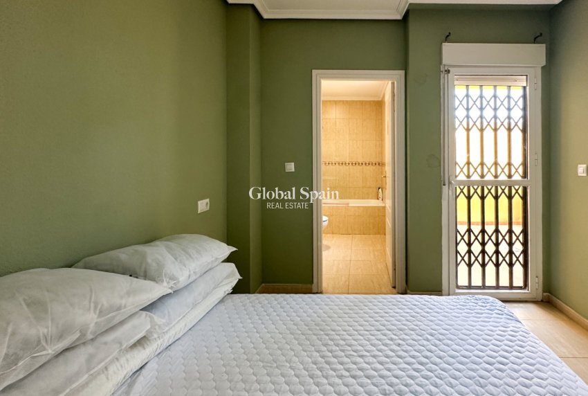 Venta - APARTAMENTO -
DAYA NUEVA - Costa Blanca Sur