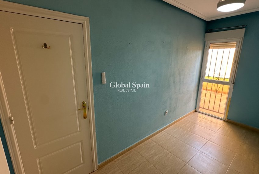 Venta - APARTAMENTO -
DAYA NUEVA - Costa Blanca Sur
