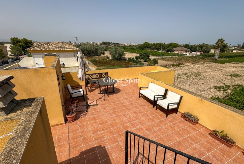 Venta - APARTAMENTO -
DAYA NUEVA - Costa Blanca Sur