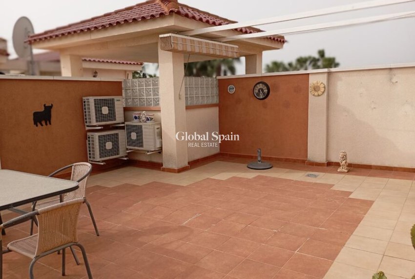 Venta - APARTAMENTO -
DAYA VIEJA - Costa Blanca