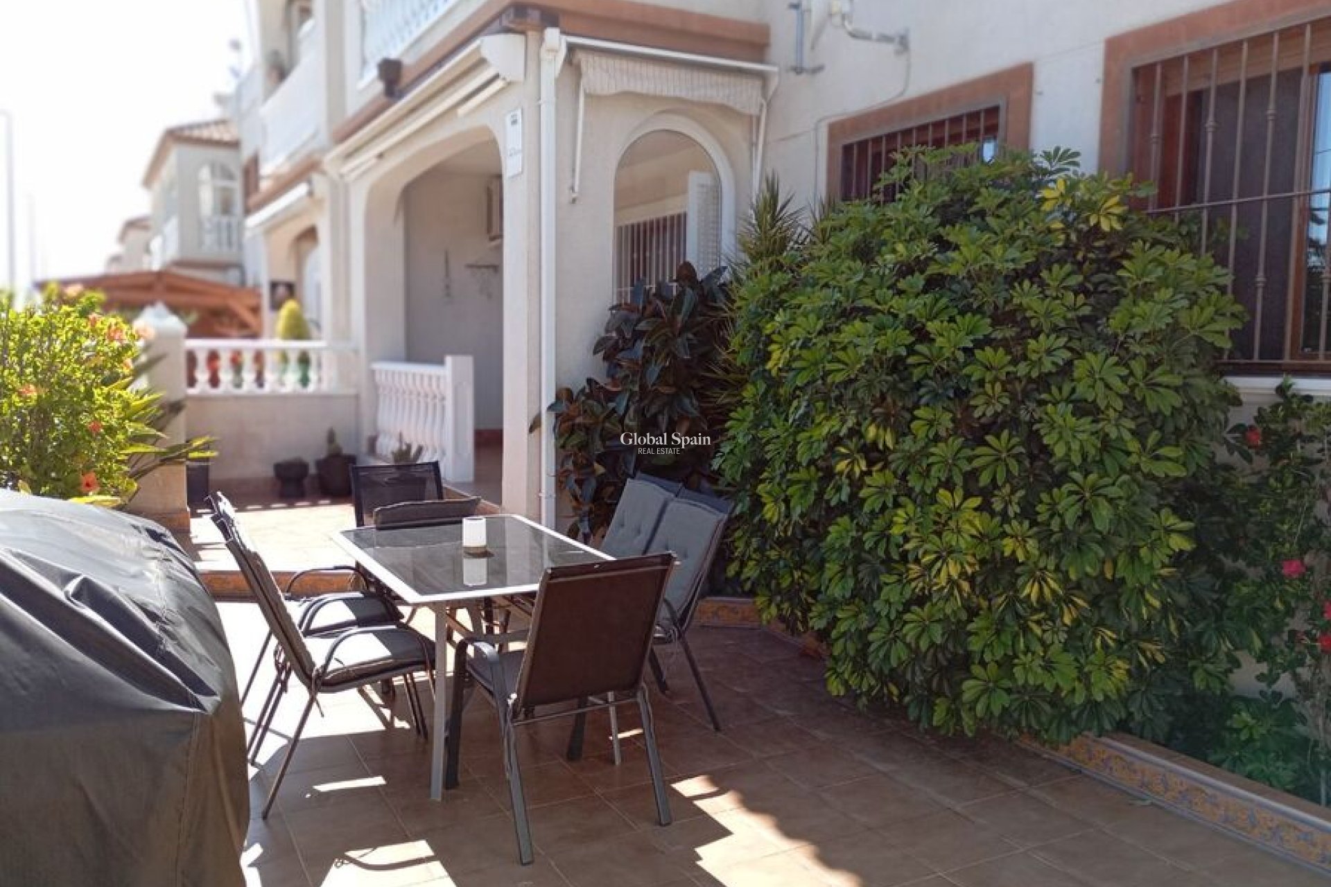 Venta - APARTAMENTO -
DAYA VIEJA - Costa Blanca