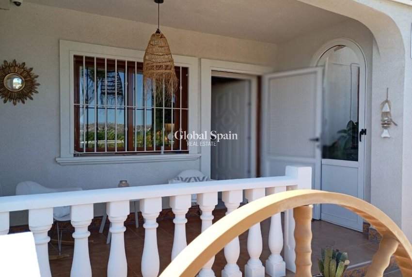 Venta - APARTAMENTO -
DAYA VIEJA - Costa Blanca